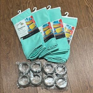 Aqua Napkins with Silver Napkin Rings Set of 8